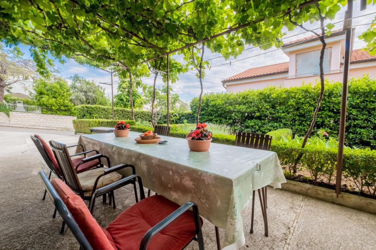 Cozy Near The Sea Apartment Novi Vinodolski